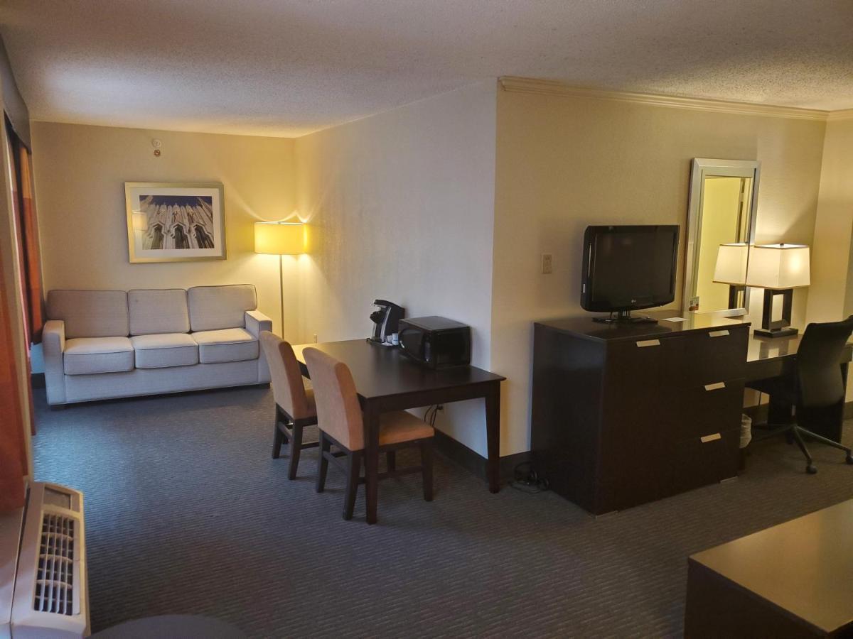 טולסה 17 West Hotel, Ascend Hotel Collection מראה חיצוני תמונה
